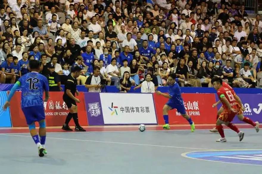 赛季中段盘点：五大联赛争冠集团与保级区的数据分水岭